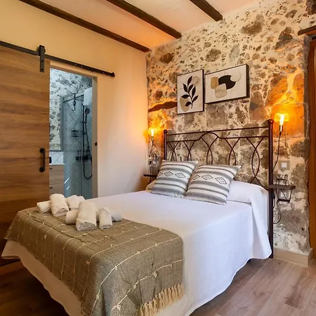 Casa Emblematica La Alameda